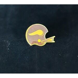 Vtg Minnesota Vikings Helmet Horn Logo Enamel Lapel Pin Purple Gold NFL